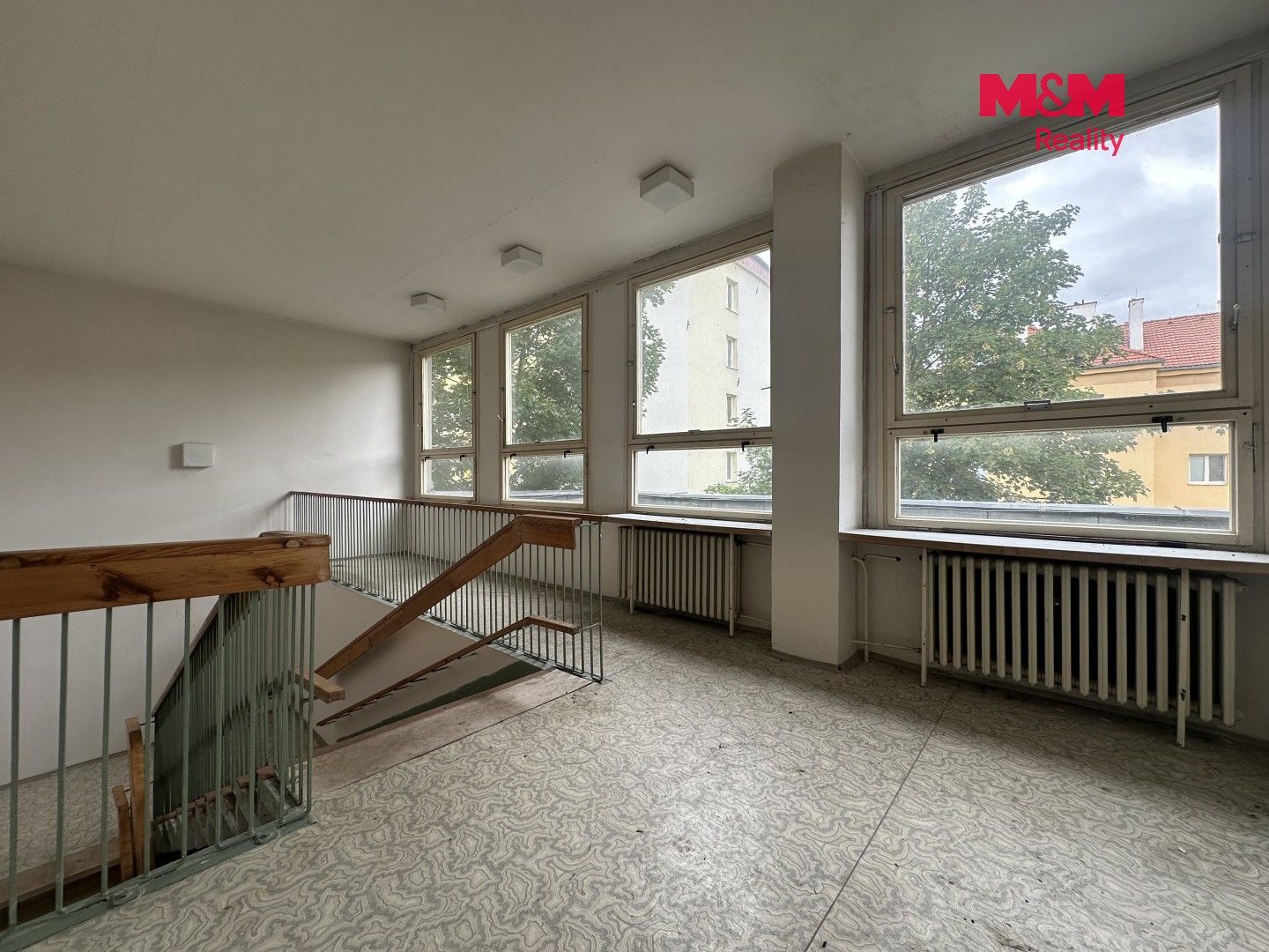 Prodej komerčního prostoru 900 m² - foto 29