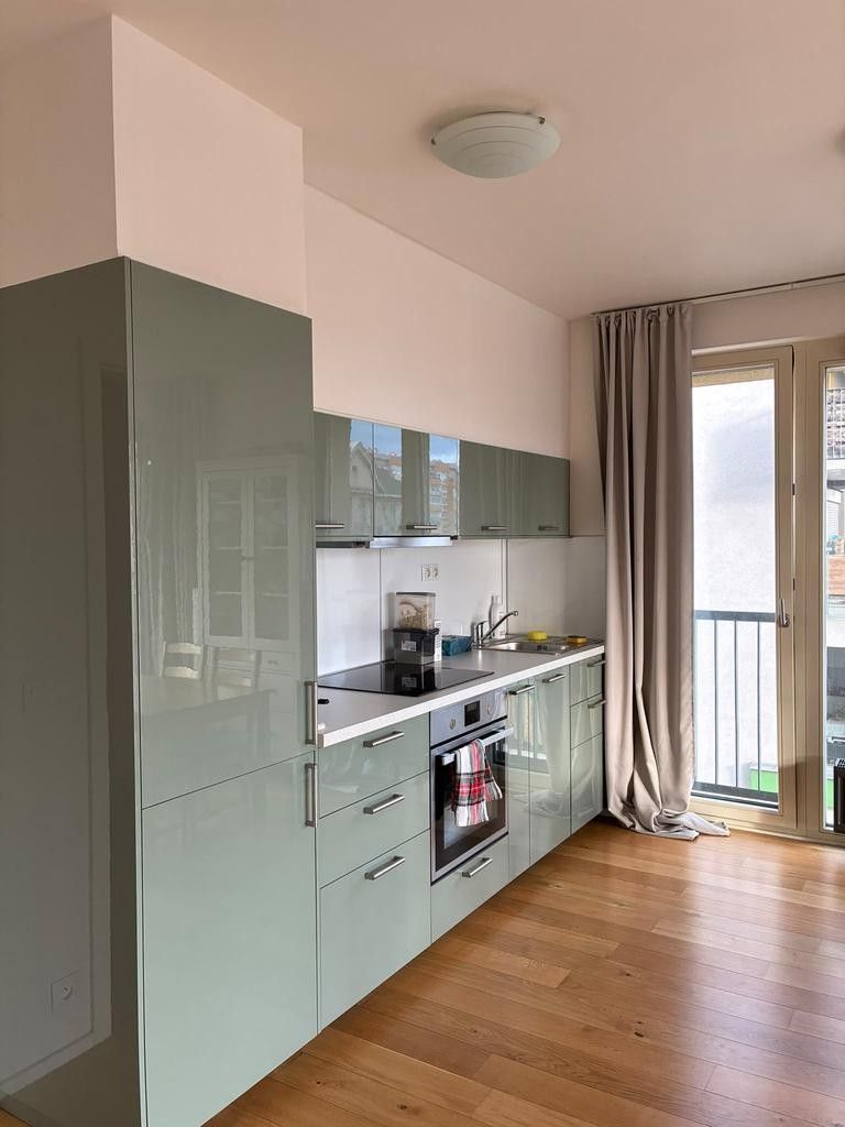 Pronájem bytu 2+kk 55 m² - foto 4