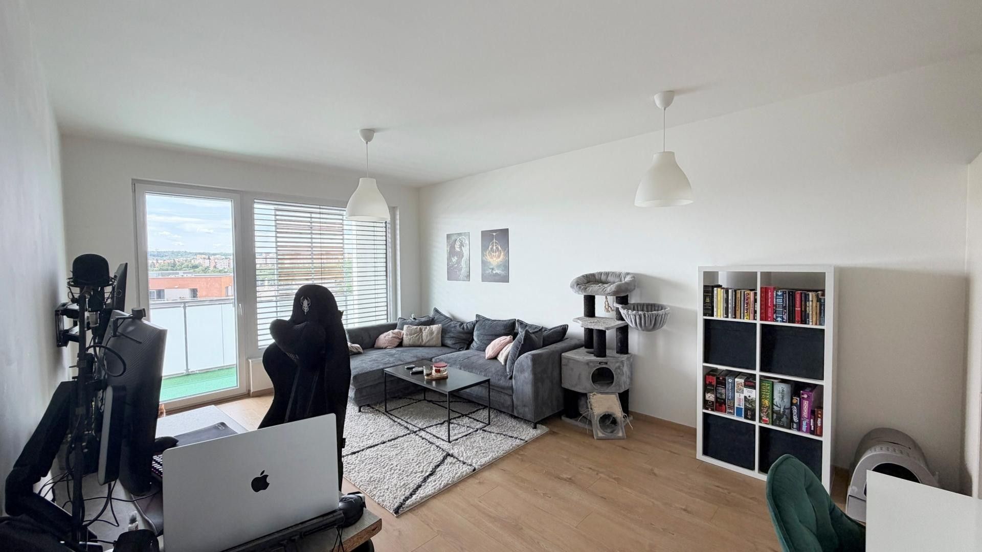 Pronájem bytu 2+kk 52 m² - foto 1