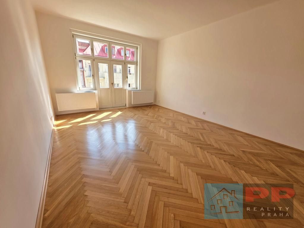 Pronájem bytu 3+1 109 m² - foto 5