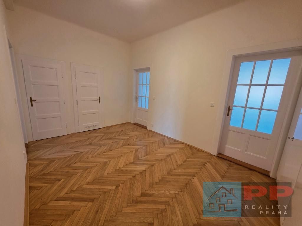 Pronájem bytu 3+1 109 m² - foto 11