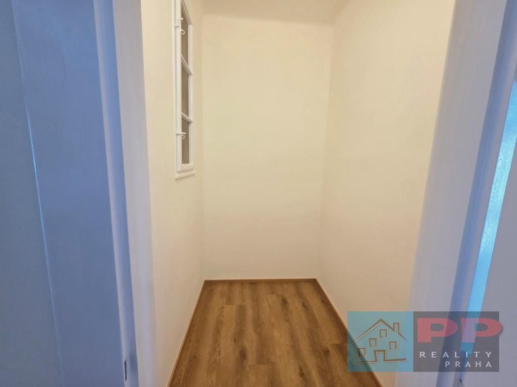 Pronájem bytu 3+1 109 m² - foto 16