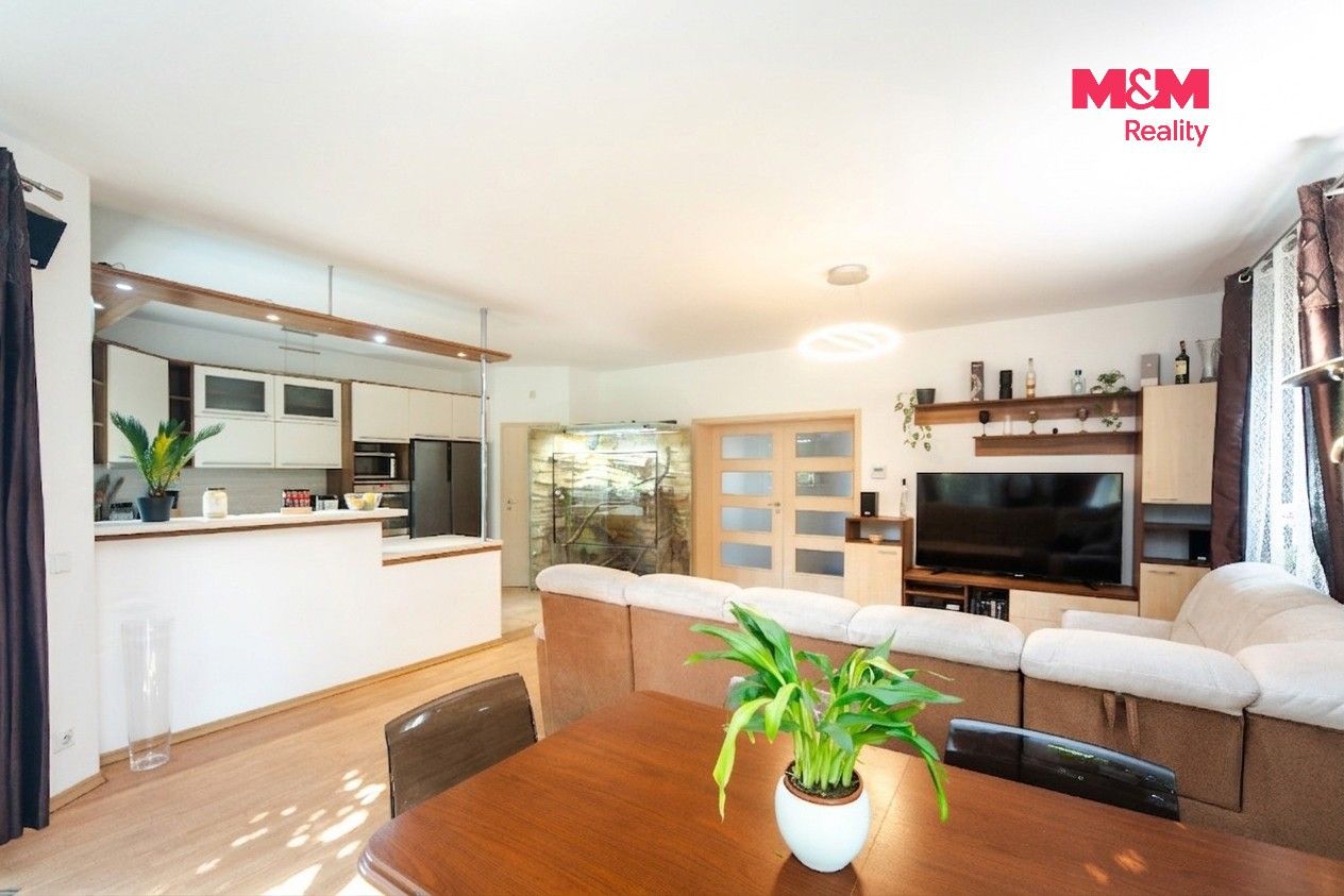 Prodej domu 196 m² - foto 25