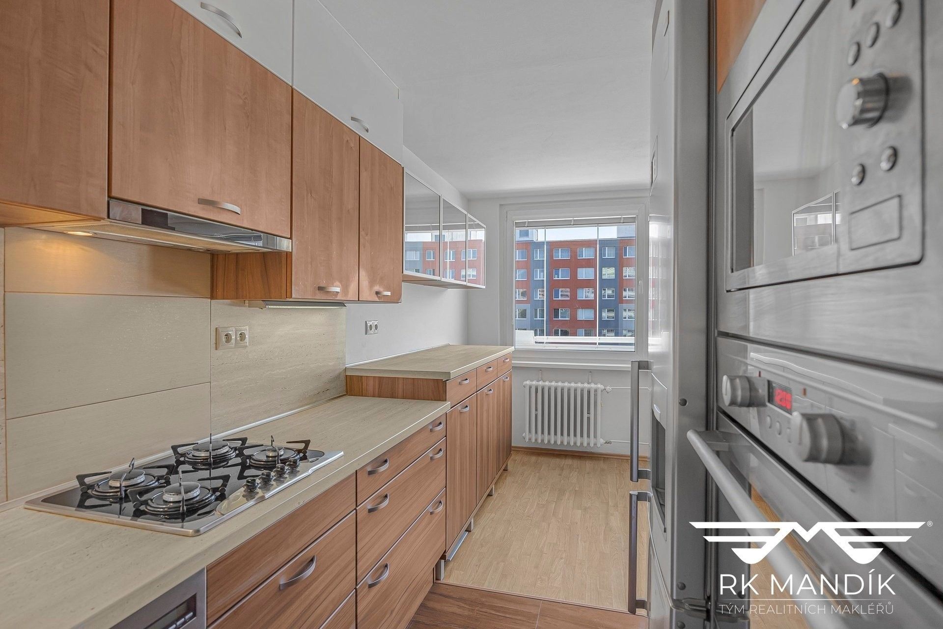 Pronájem bytu 3+kk 70 m² - foto 3