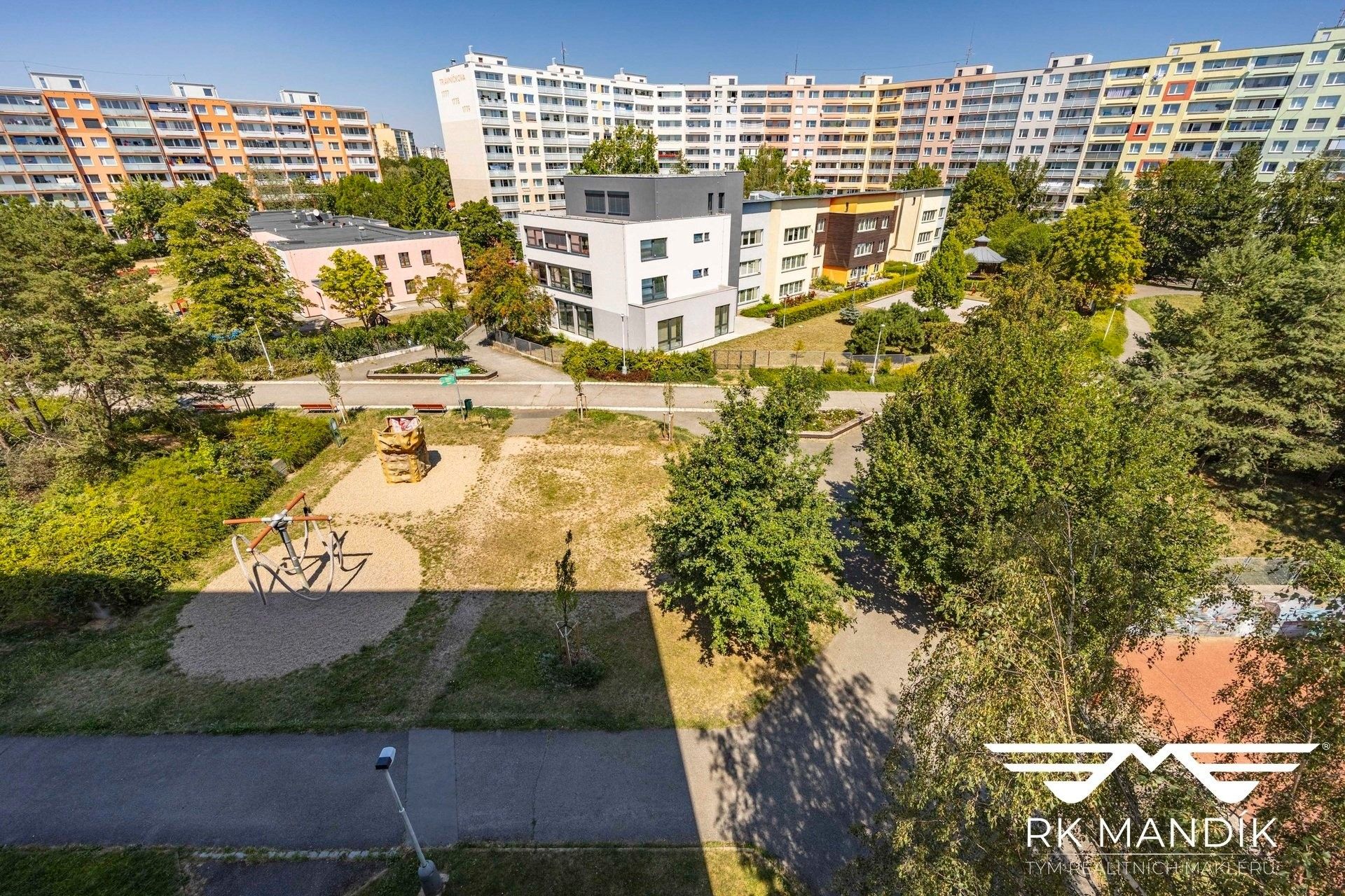 Pronájem bytu 3+kk 70 m² - foto 14