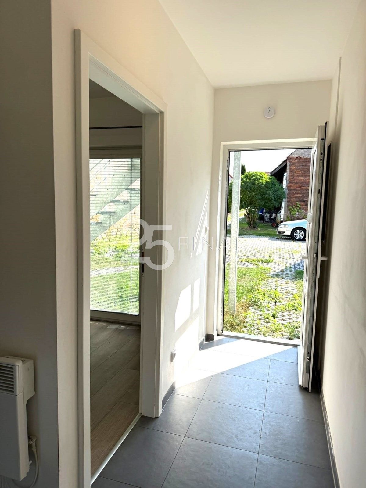 Pronájem bytu 2+kk 37 m² - foto 15