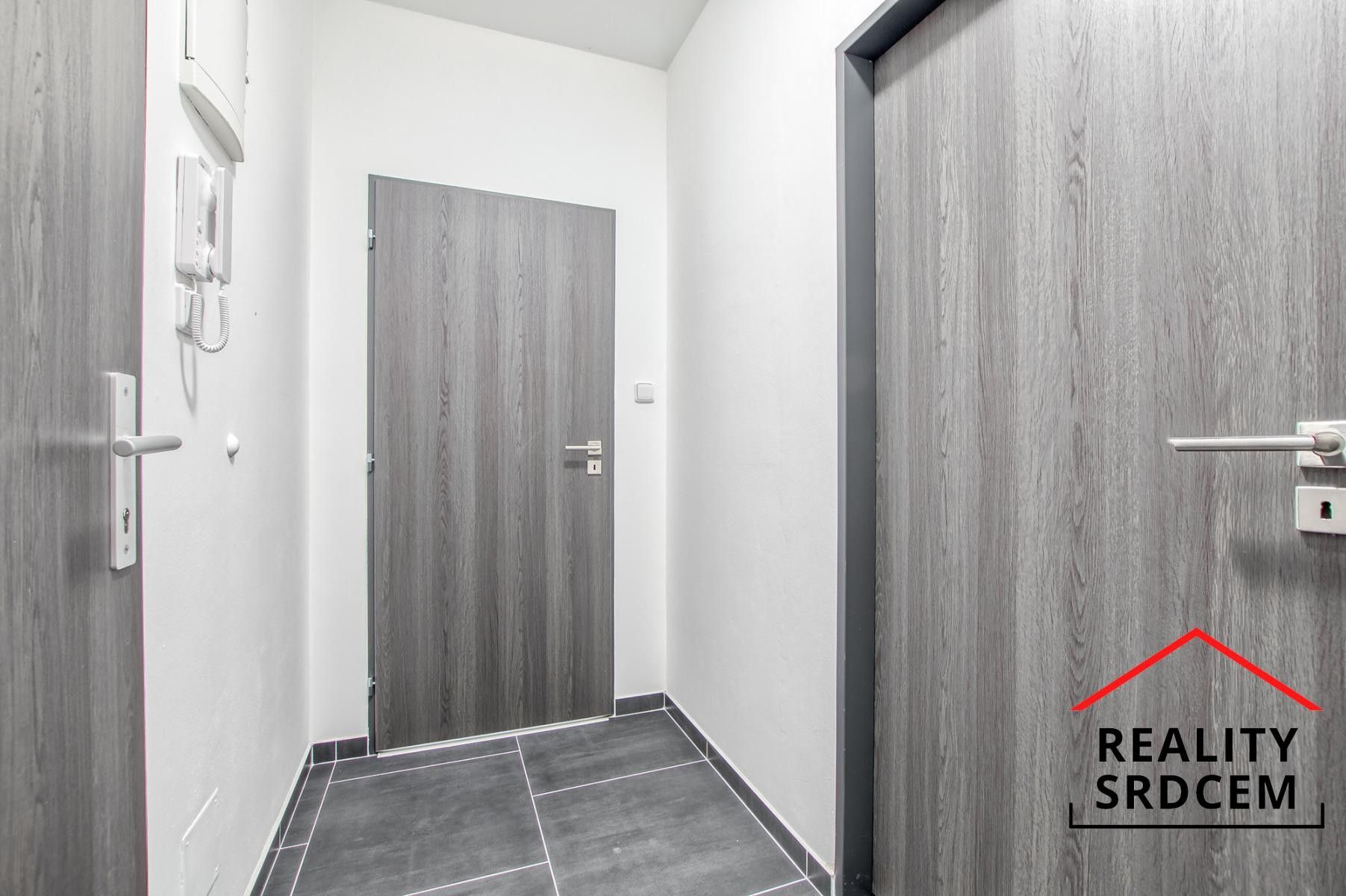 Pronájem bytu 2+kk 43 m² - foto 8