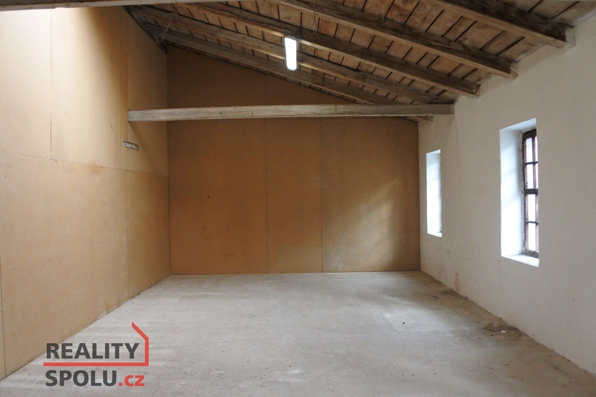 Pronájem komerčního prostoru 100 m² - foto 3