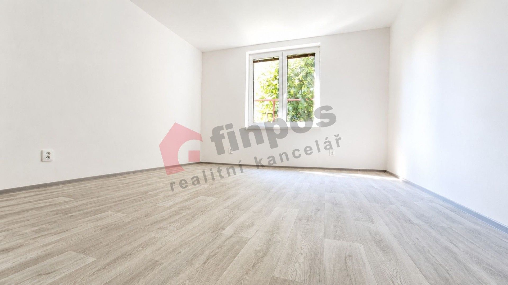Pronájem bytu 1+1 42 m² - foto 3