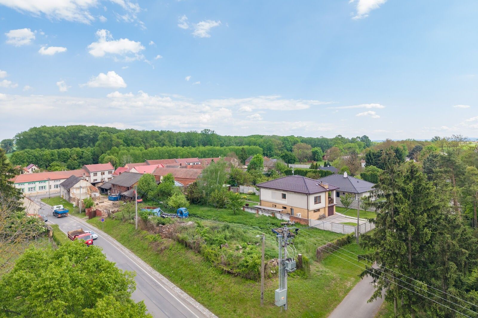 Prodej pozemku 645 m² - foto 3