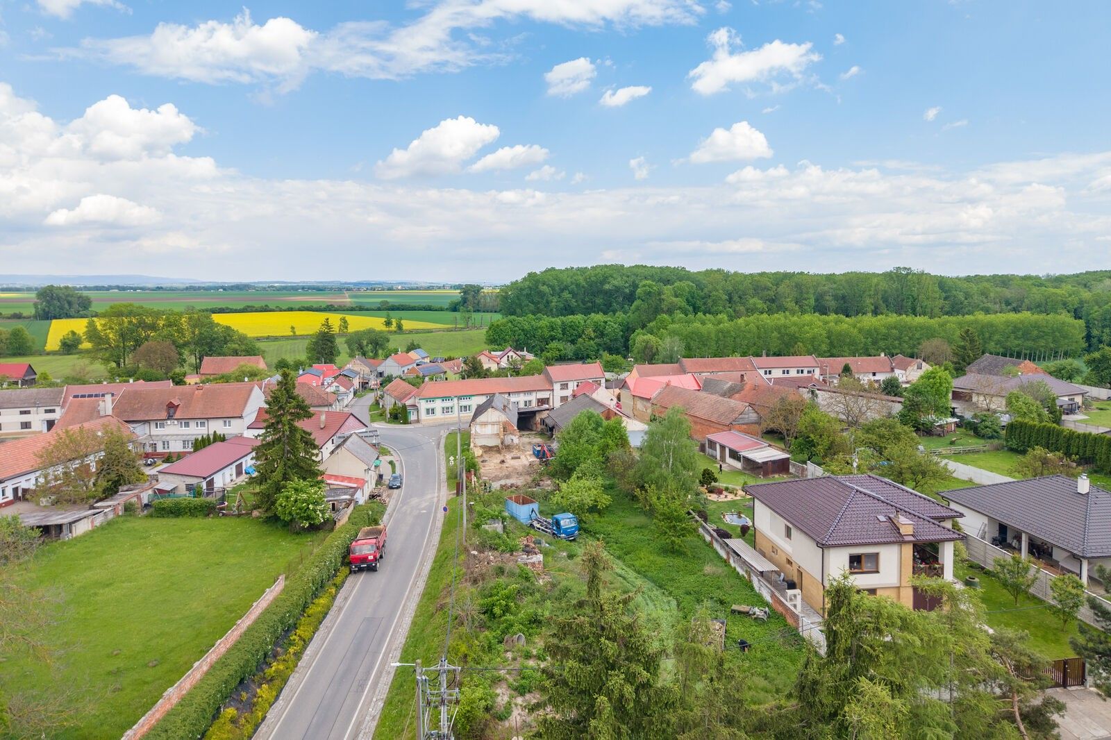 Prodej pozemku 645 m² - foto 4