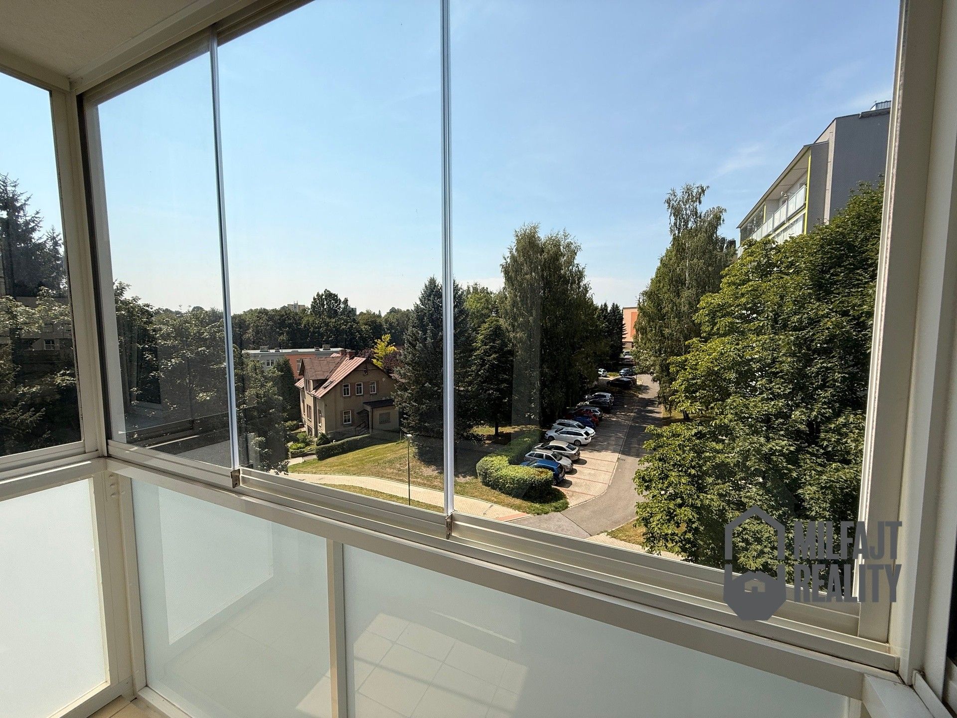 Pronájem bytu 3+1 79 m² - foto 14