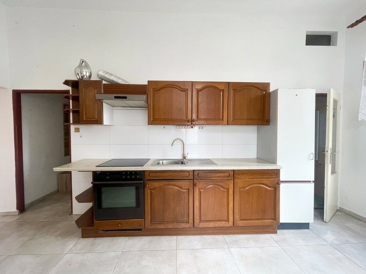 Prodej bytu 2+1 45 m² - foto 1