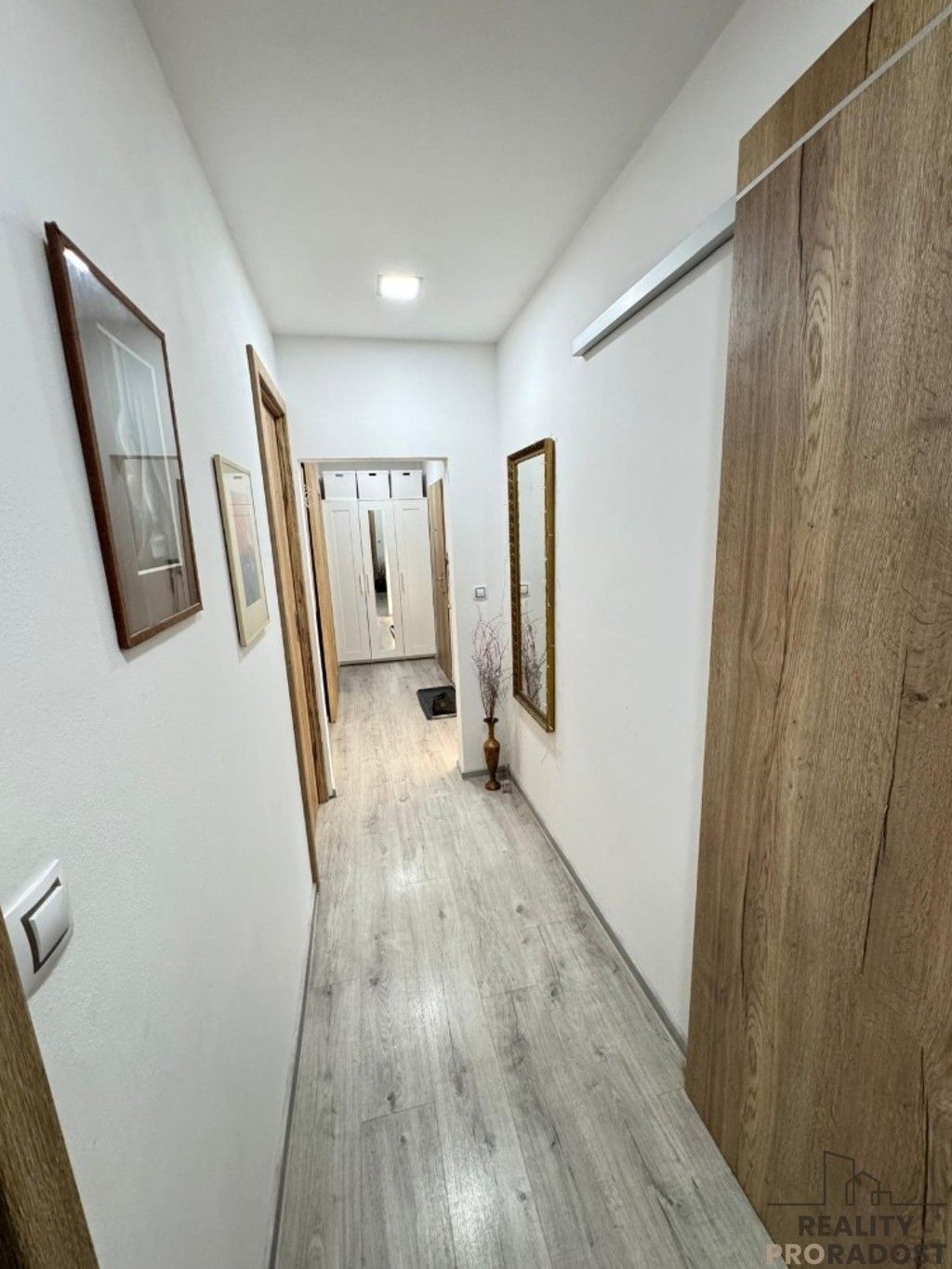Prodej bytu 3+1 75 m² - foto 2