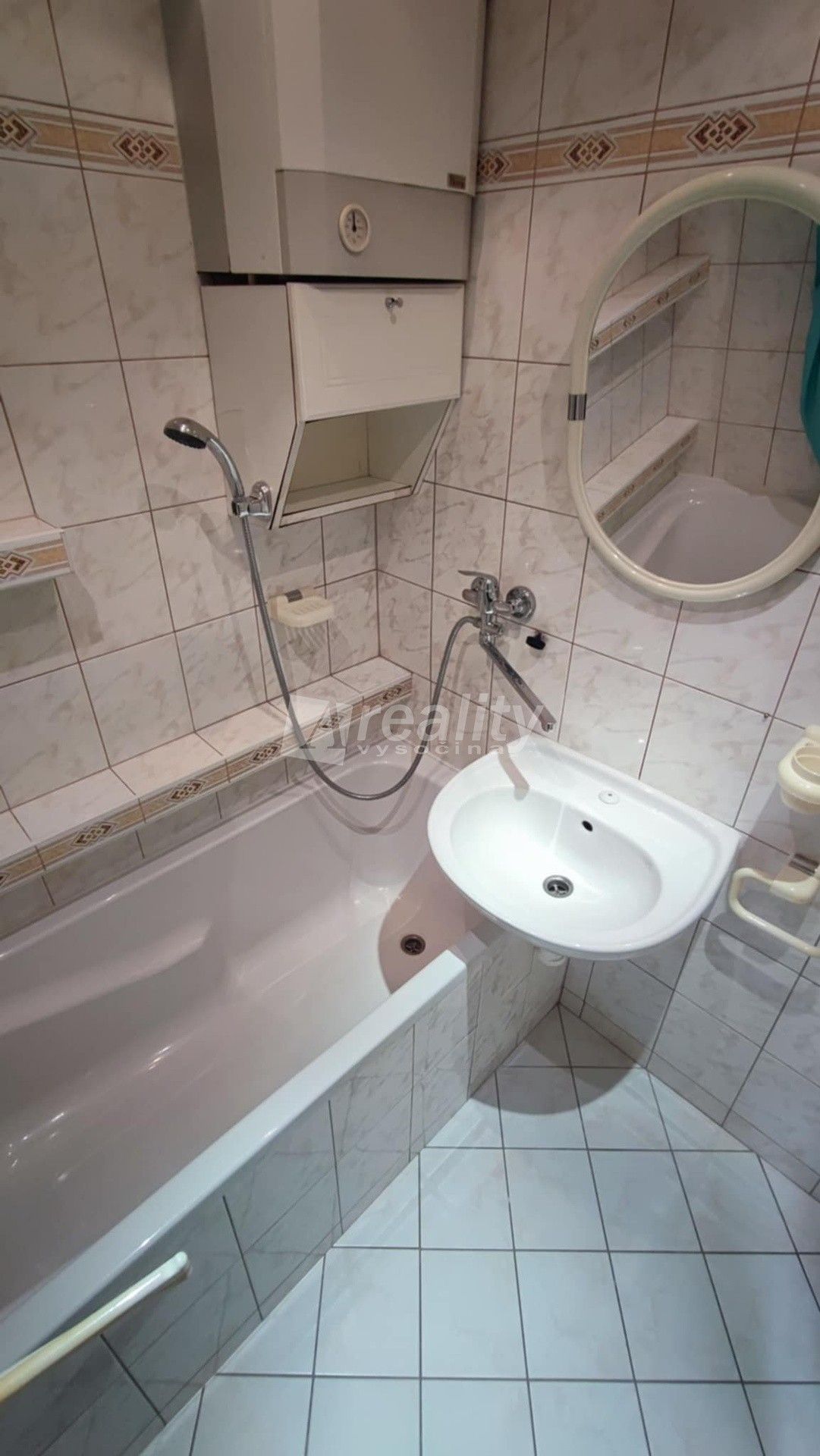 Pronájem bytu 3+1 59 m² - foto 15