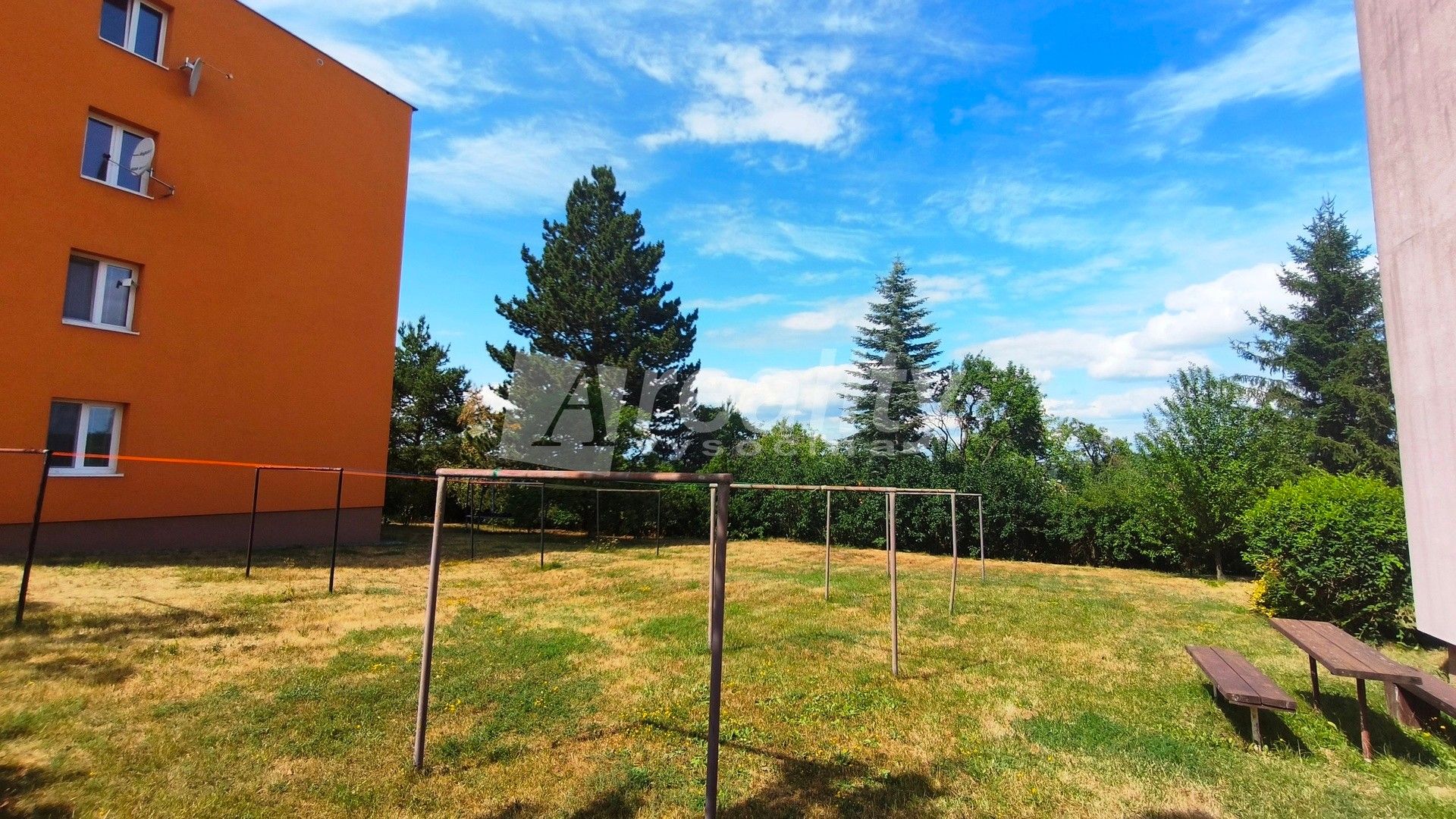 Pronájem bytu 3+1 59 m² - foto 23