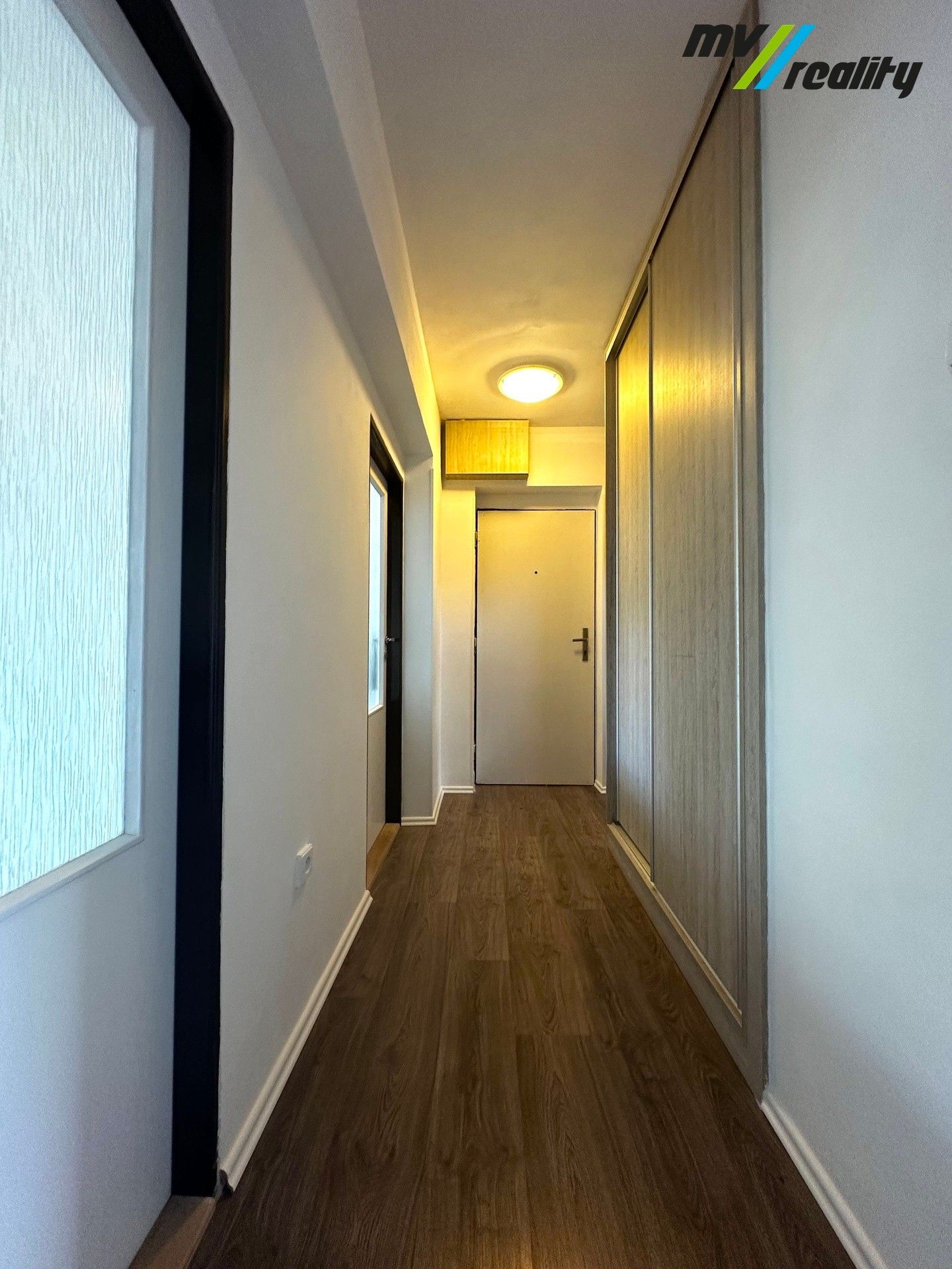 Pronájem bytu 3+1 64 m² - foto 9
