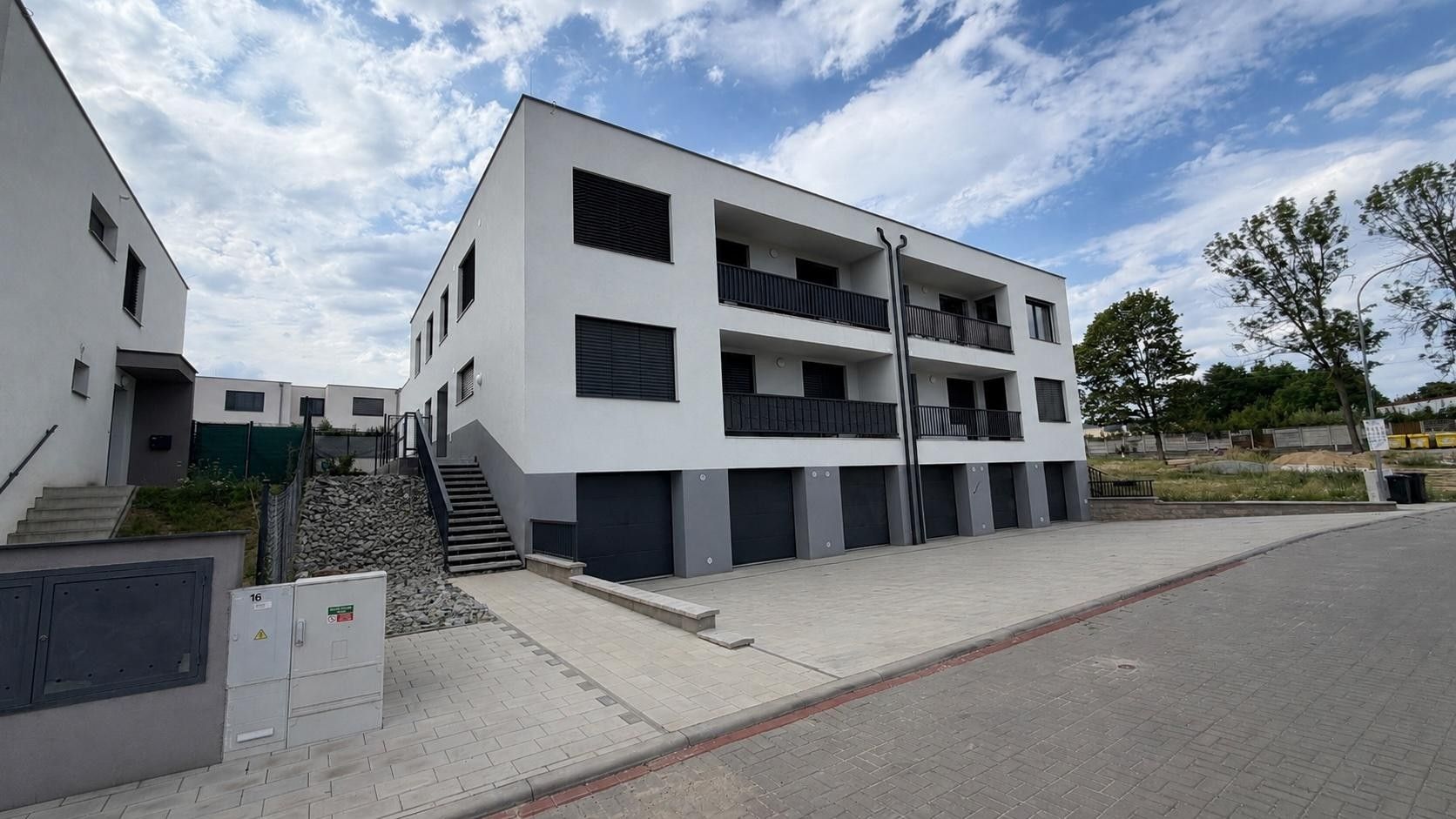Prodej bytu 2+kk 57 m² - foto 1