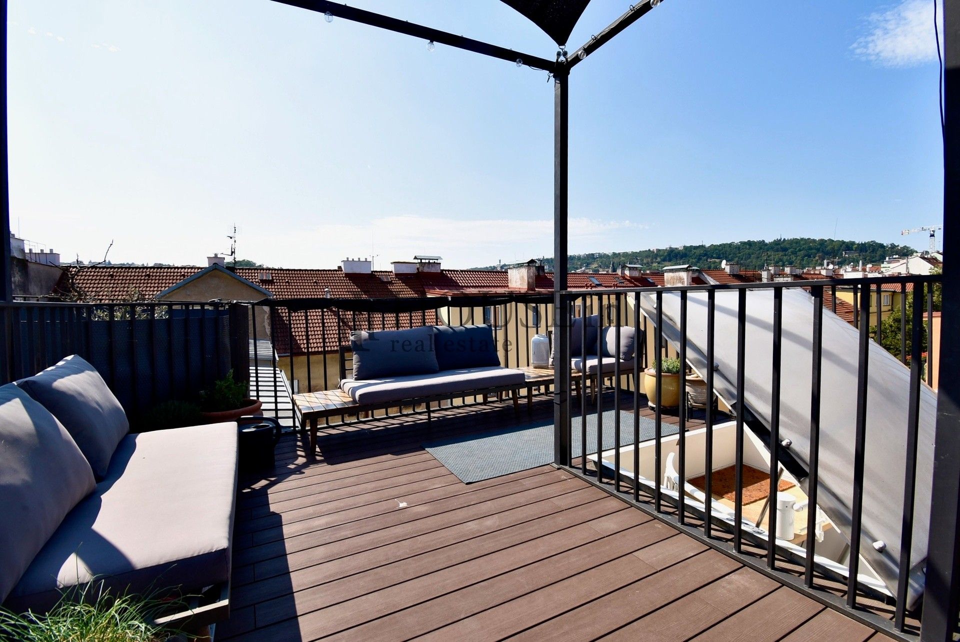 Pronájem bytu 3+kk 83 m² - foto 16