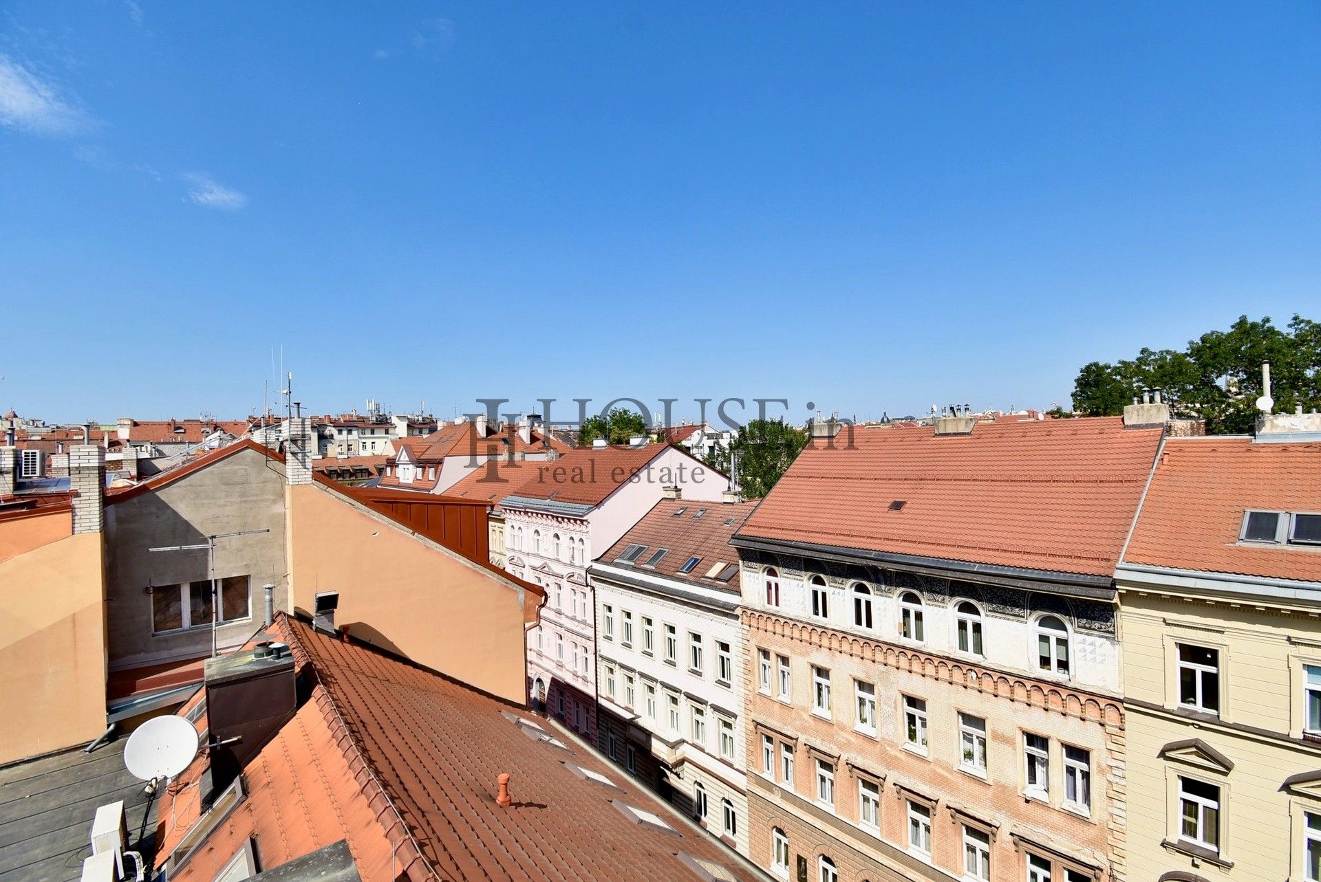 Pronájem bytu 3+kk 83 m² - foto 20