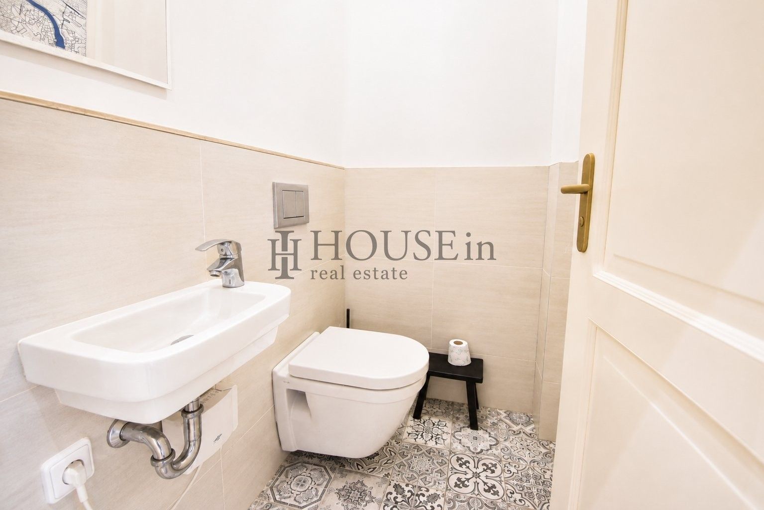 Pronájem bytu 3+kk 83 m² - foto 21