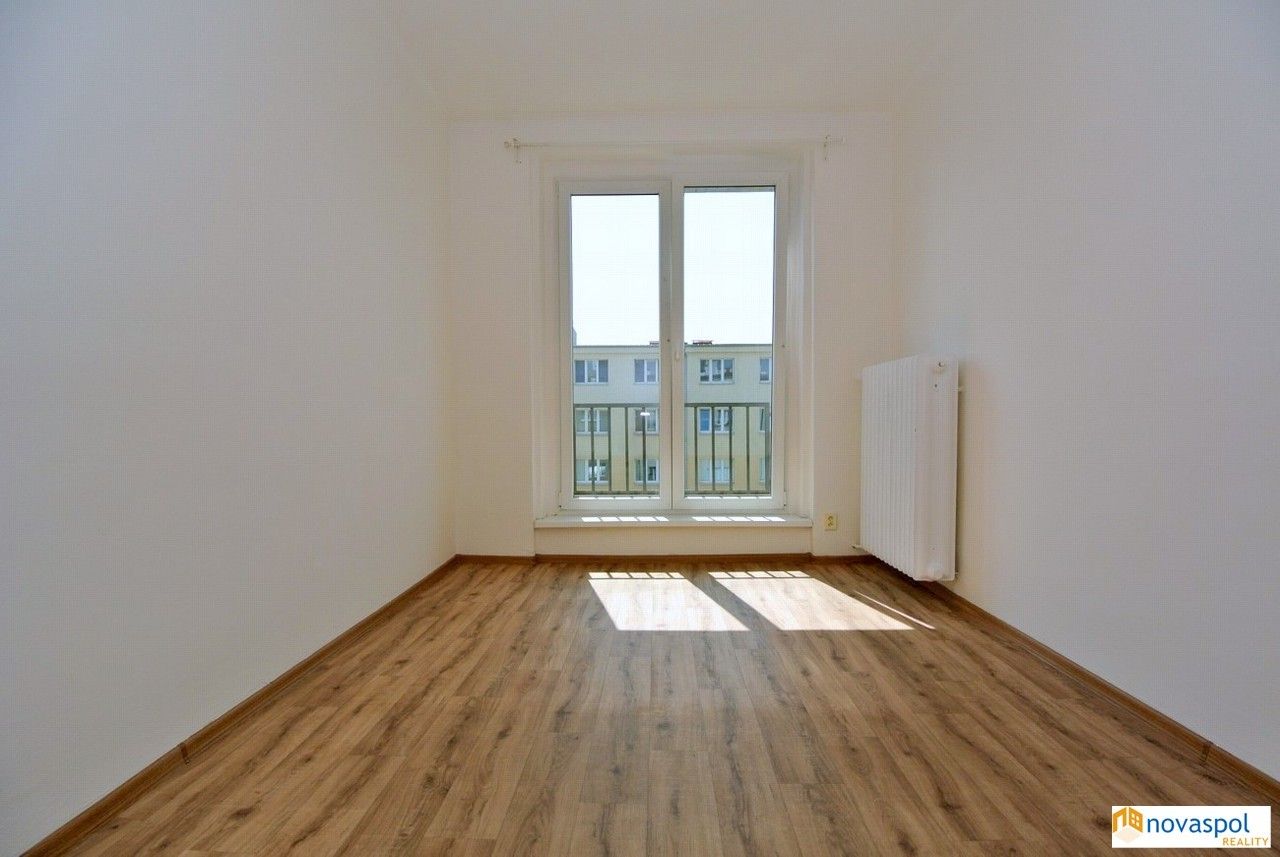 Pronájem bytu 2+1 50 m² - foto 3