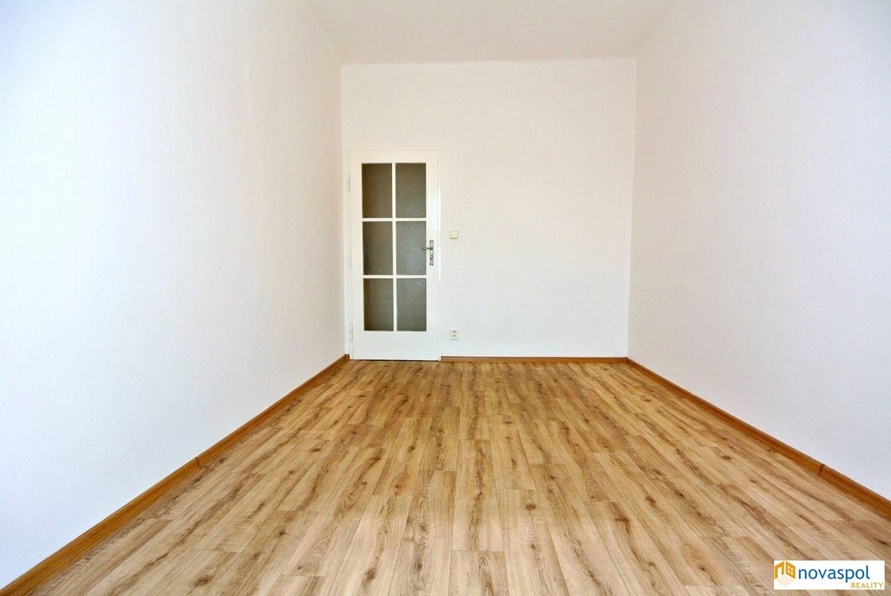 Pronájem bytu 2+1 50 m² - foto 4