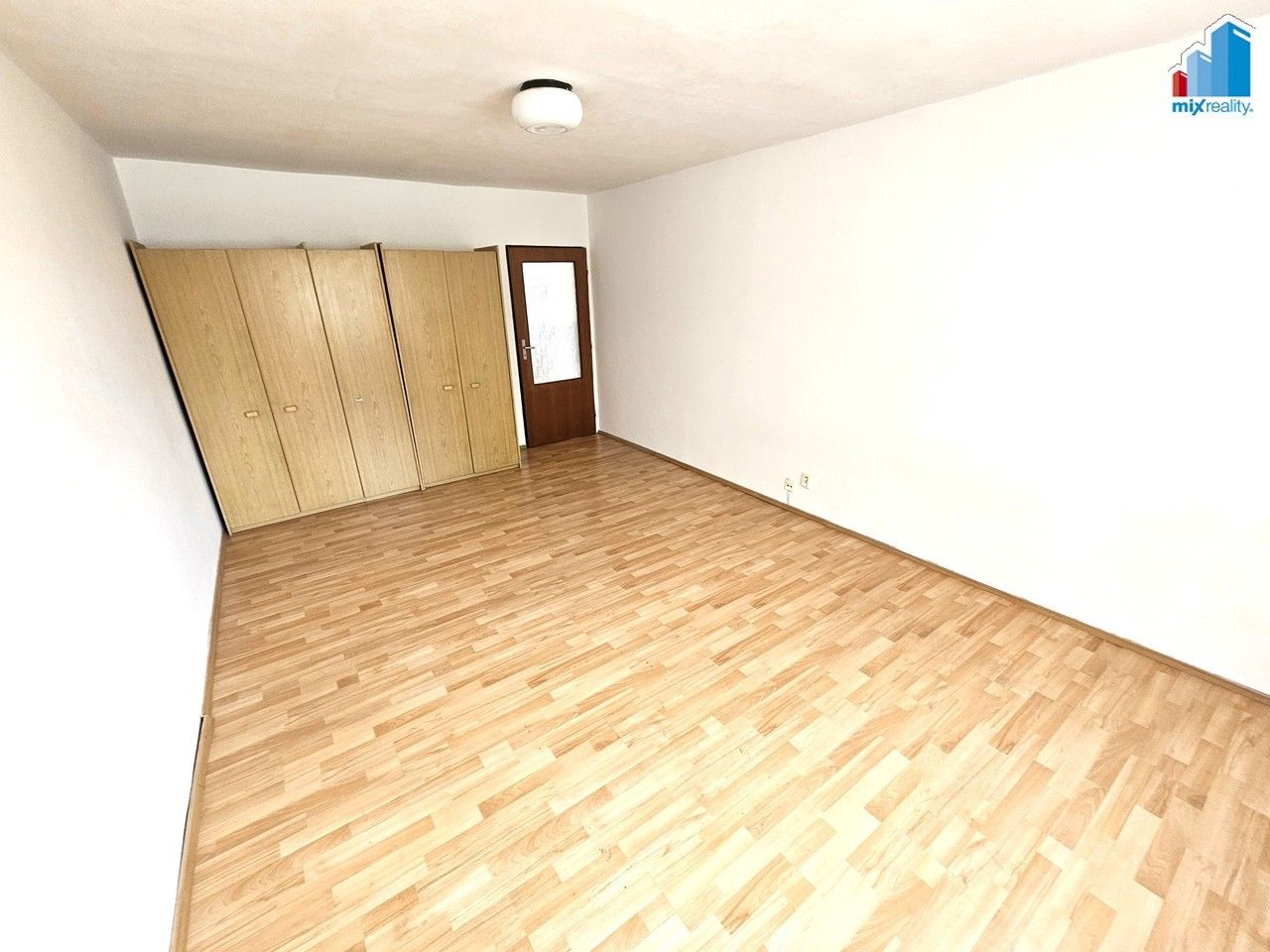 Pronájem bytu 4+1 120 m² - foto 12