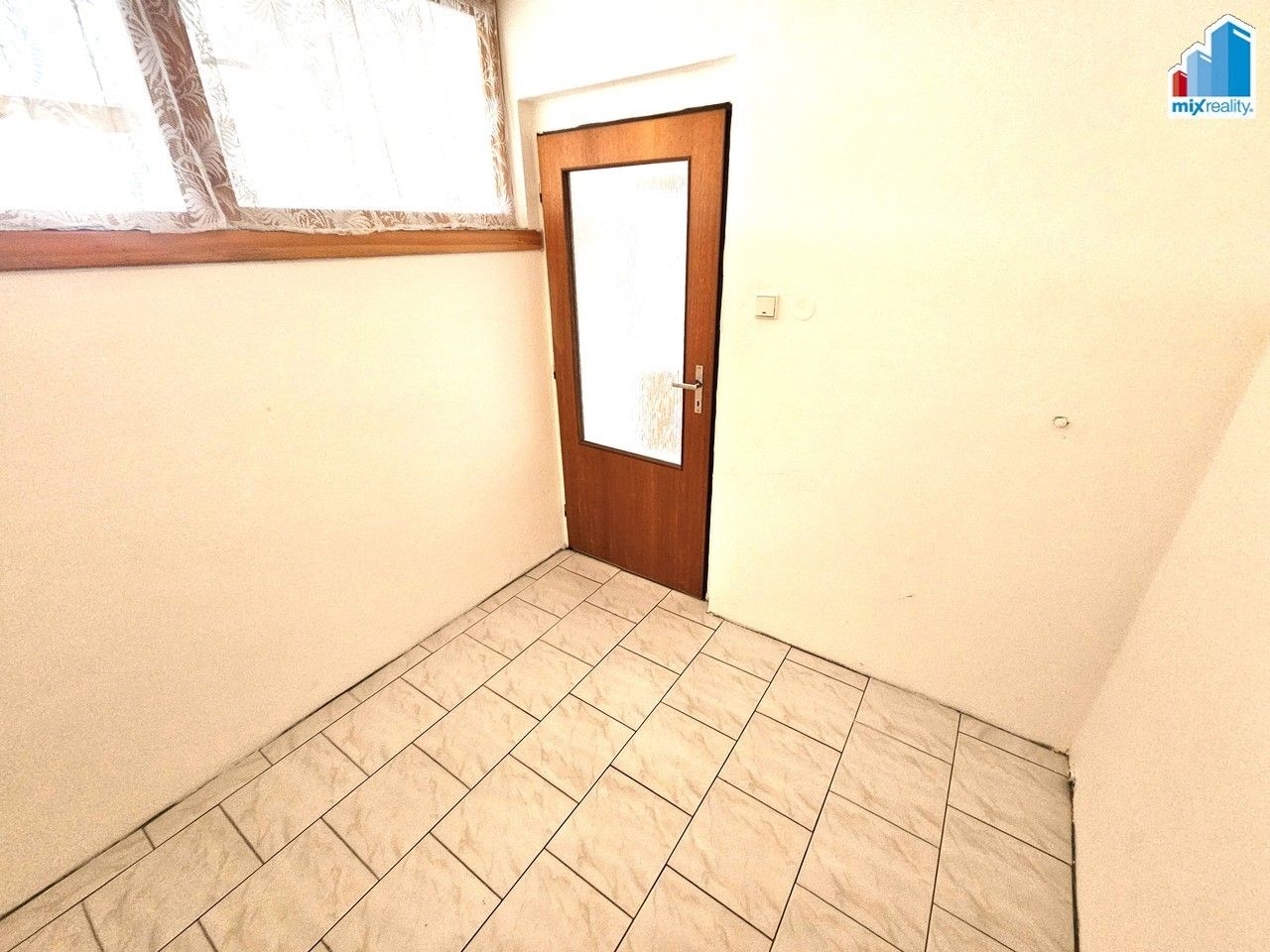 Pronájem bytu 4+1 120 m² - foto 16