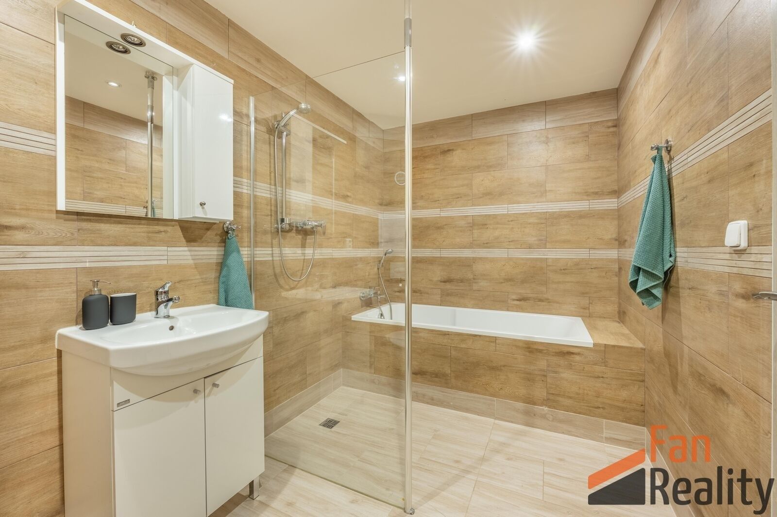 Prodej bytu 3+kk 55 m² - foto 4