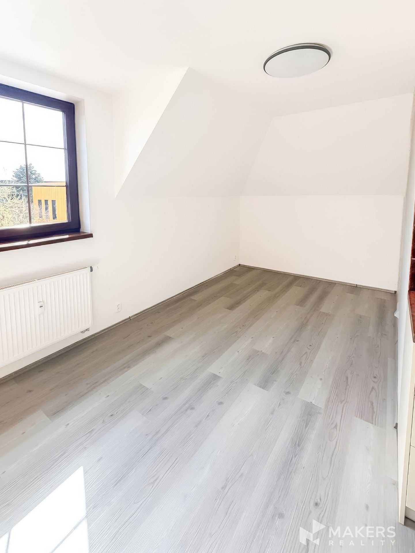 Pronájem bytu 2+kk 44 m² - foto 4