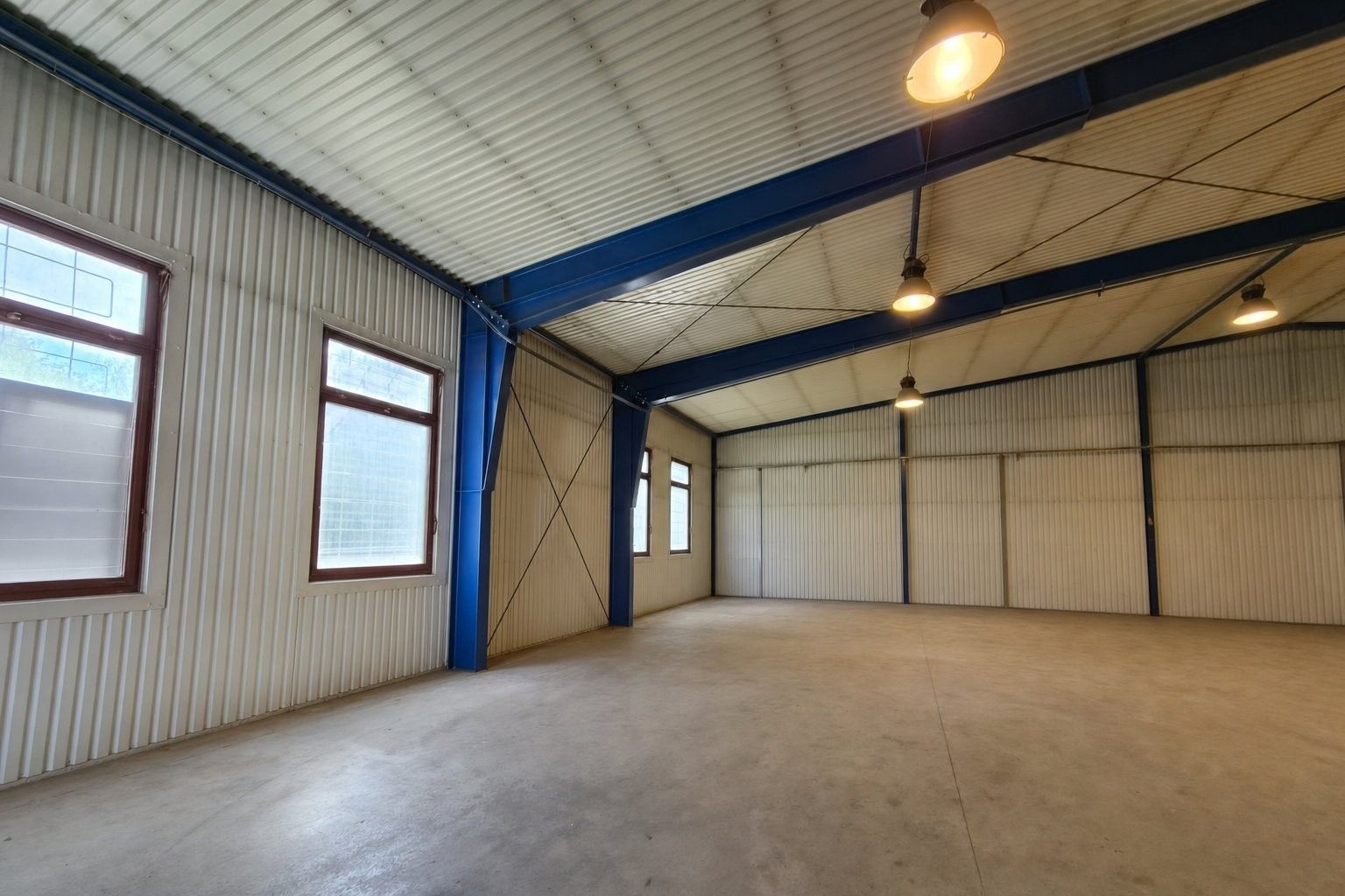 Pronájem komerčního prostoru 425 m² - foto 5