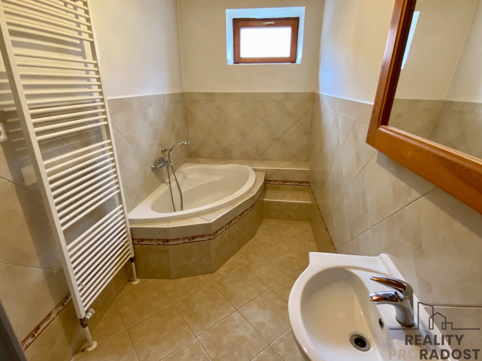 Prodej domu 450 m² - foto 4