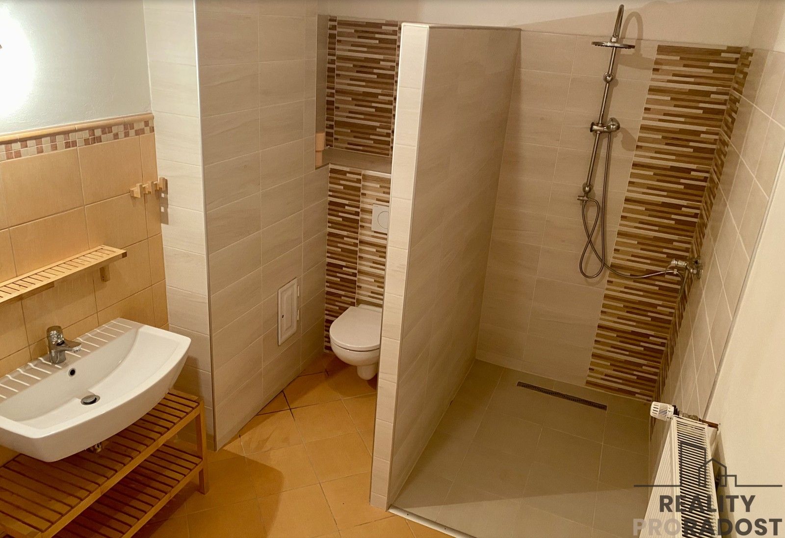 Prodej domu 450 m² - foto 8