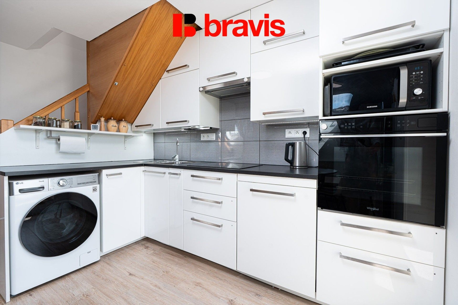 Prodej bytu 3+kk 60 m² - foto 1