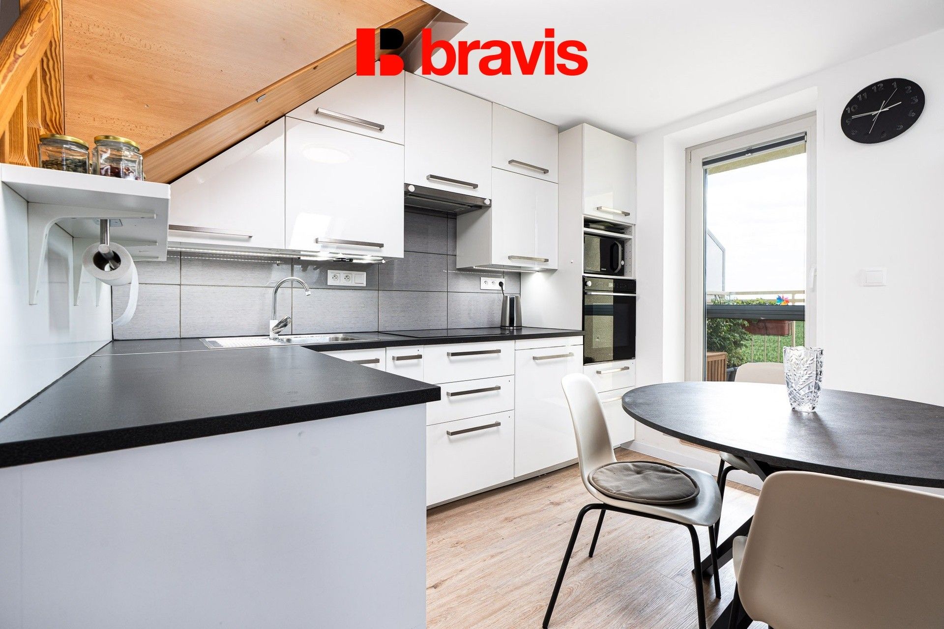 Prodej bytu 3+kk 60 m² - foto 2