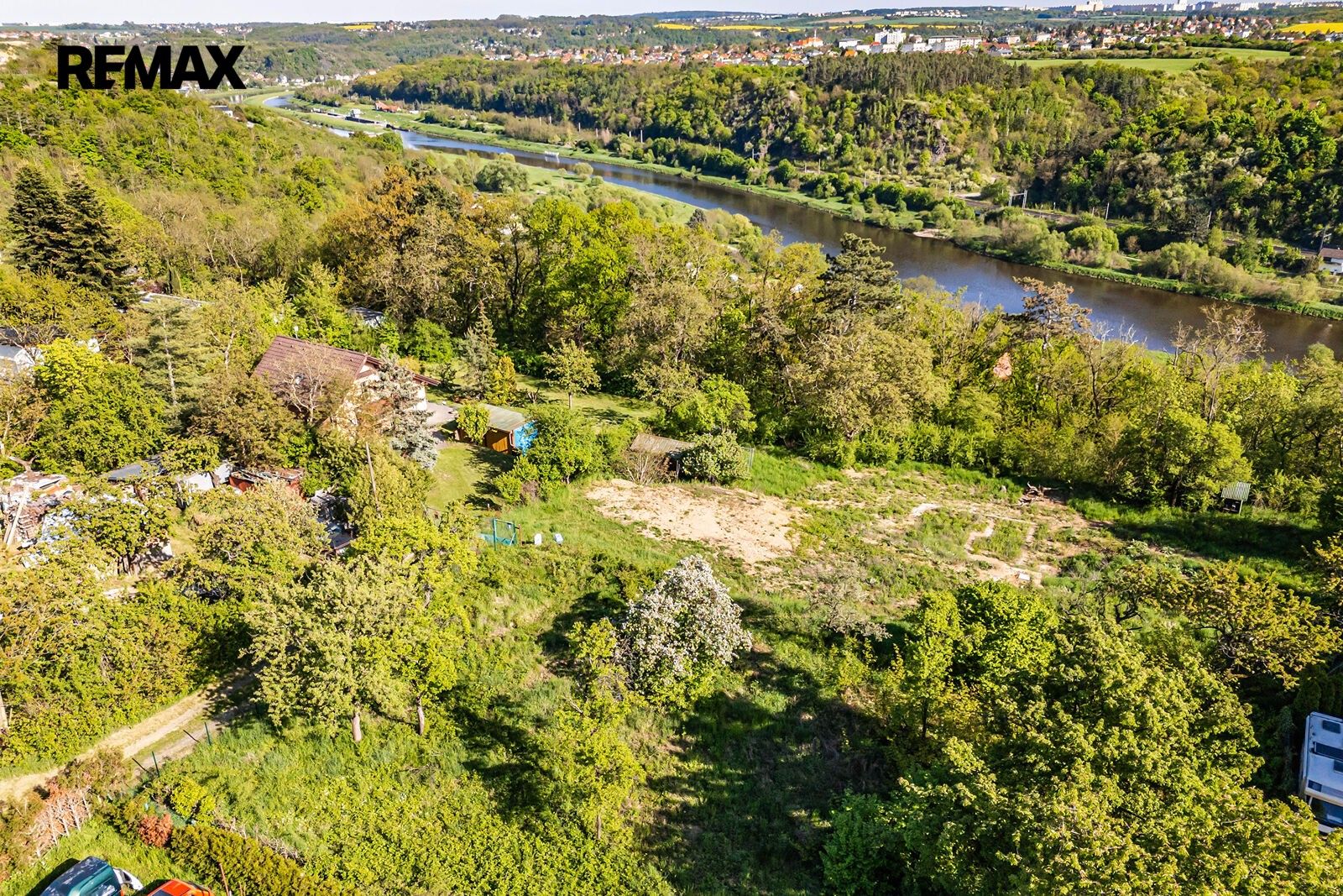 Prodej pozemku 1885 m² - foto 5
