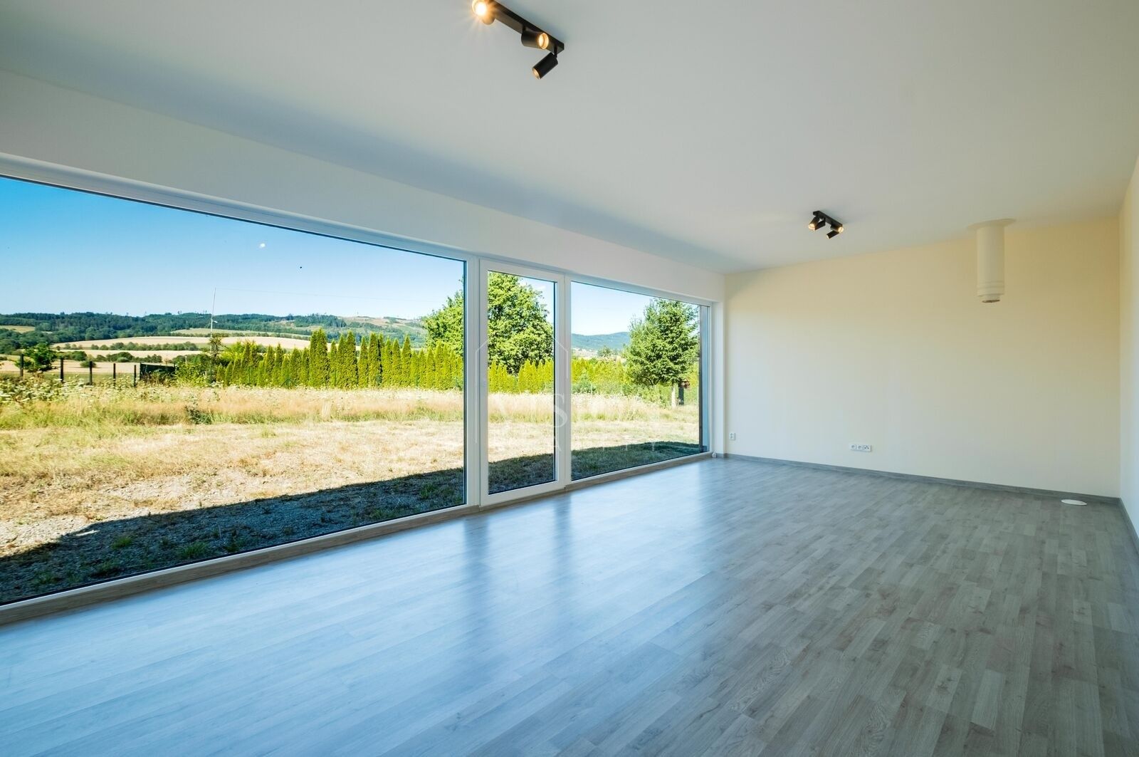 Prodej domu 70 m² - foto 3