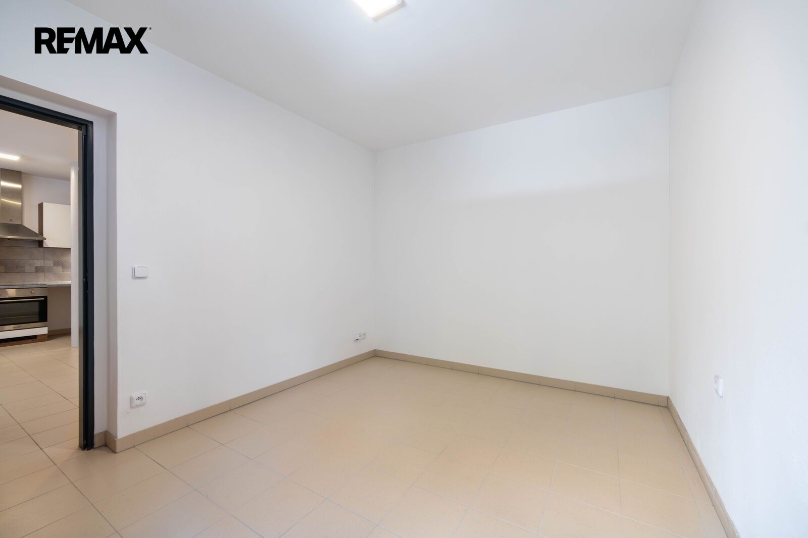 Pronájem bytu 2+kk 62 m² - foto 5