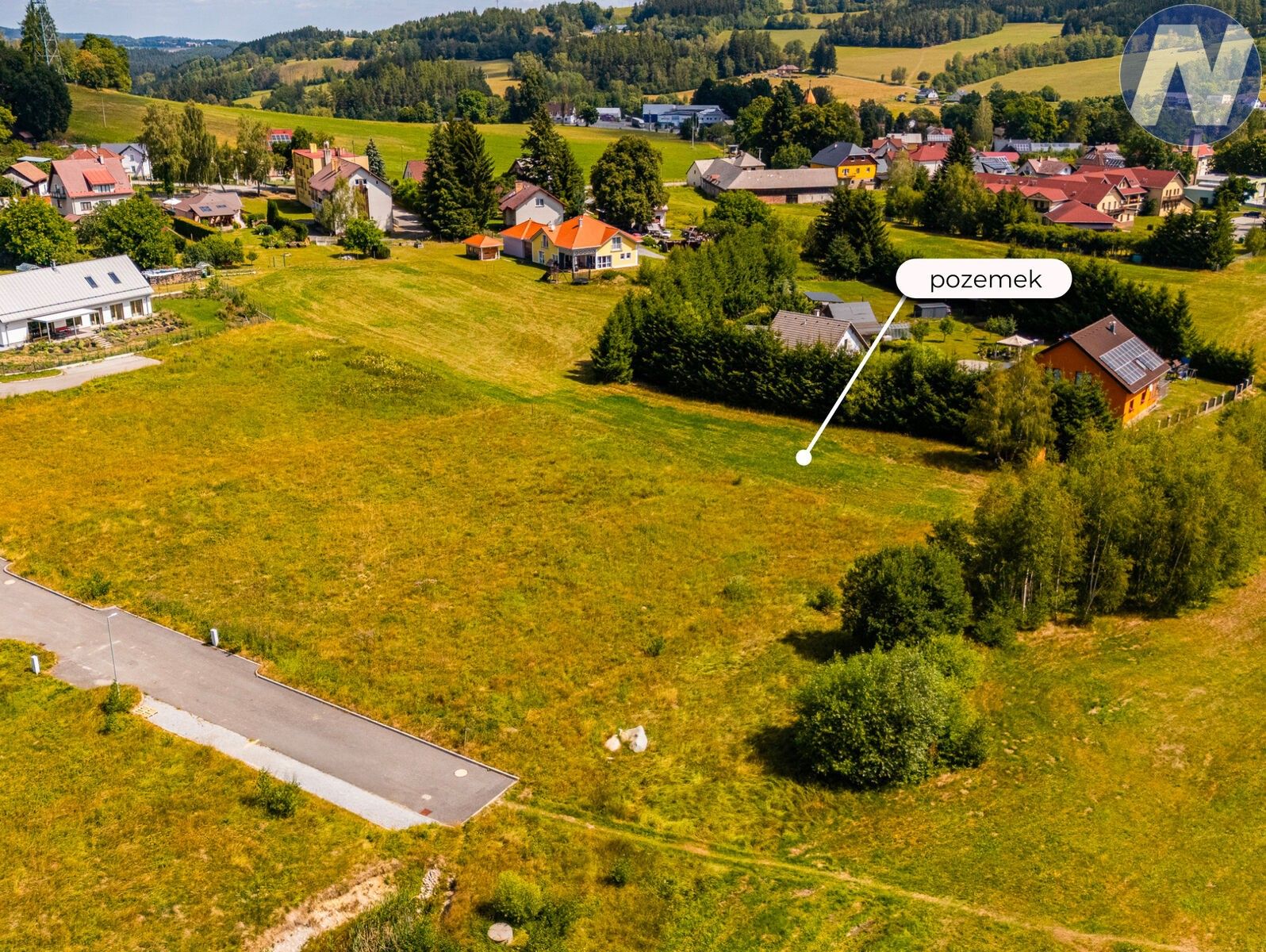 Prodej pozemku 1563 m² - foto 1