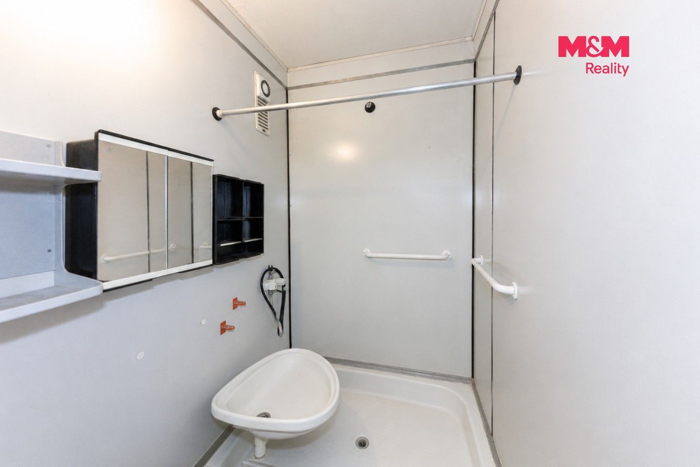 Pronájem bytu 2+1 40 m² - foto 5