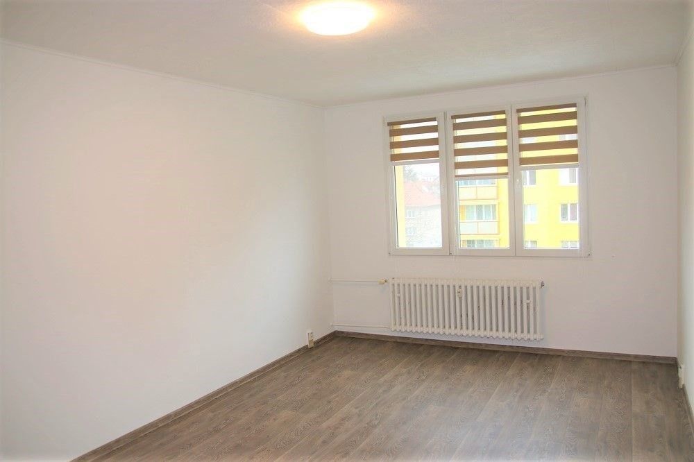 Pronájem bytu 2+1 62 m² - foto 8