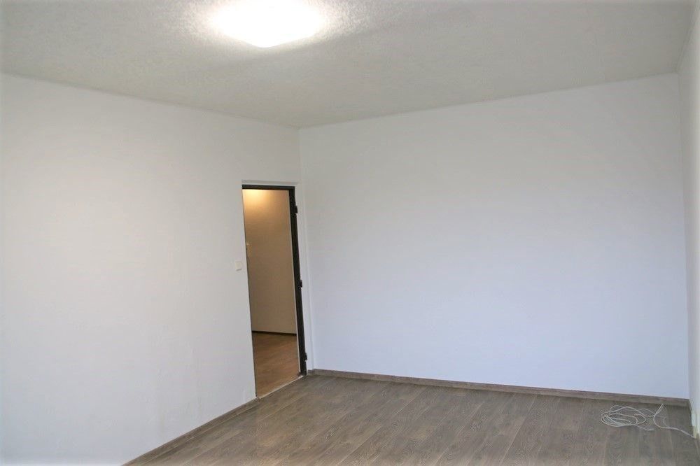 Pronájem bytu 2+1 62 m² - foto 5