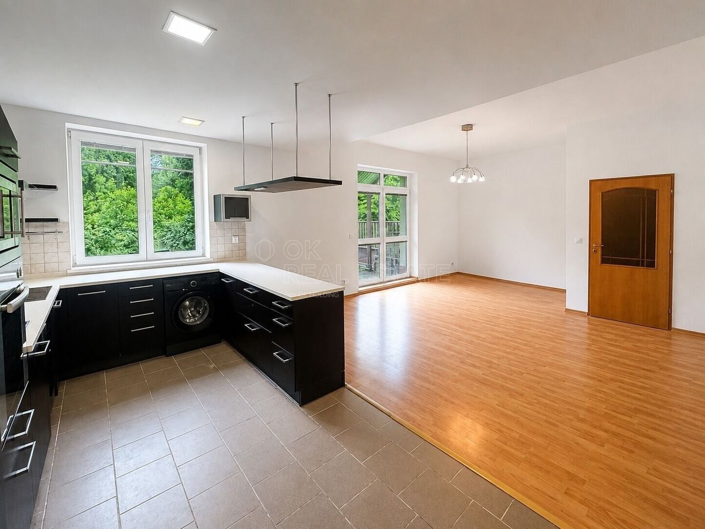 Prodej bytu 3+kk 105 m² - foto 3