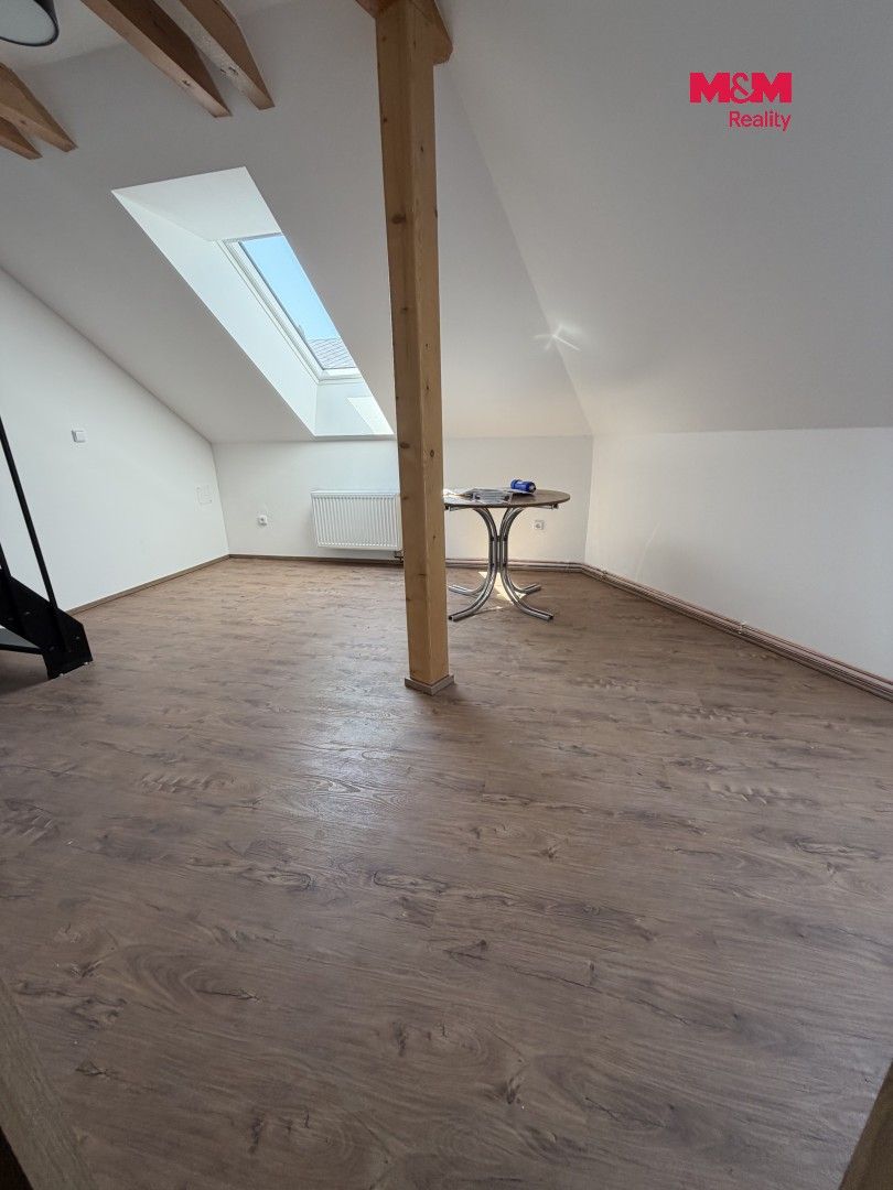 Pronájem bytu 3+kk 79 m² - foto 6