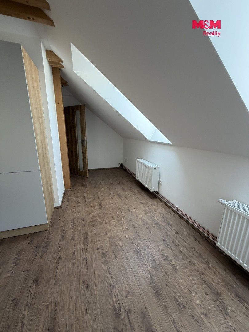 Pronájem bytu 3+kk 79 m² - foto 7