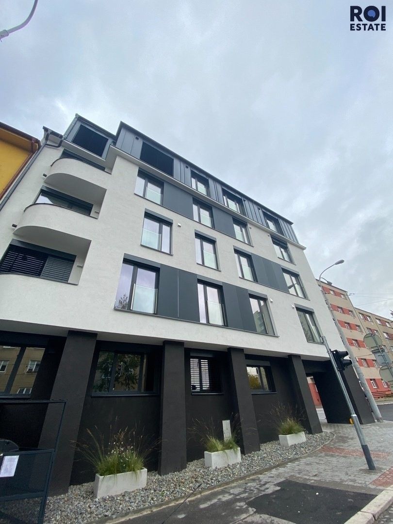 Pronájem bytu 2+kk 51 m² - foto 2