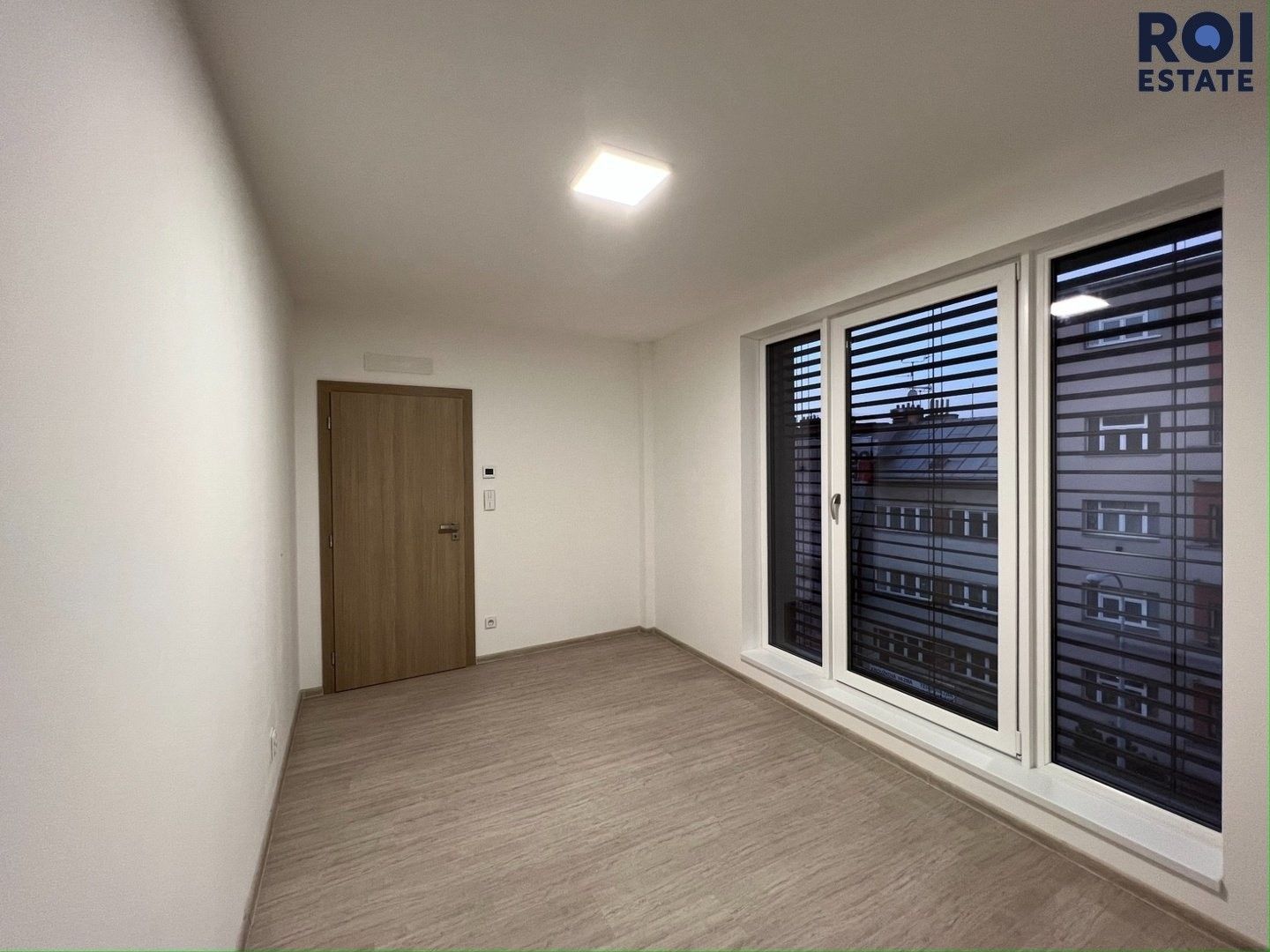 Pronájem bytu 2+kk 51 m² - foto 3