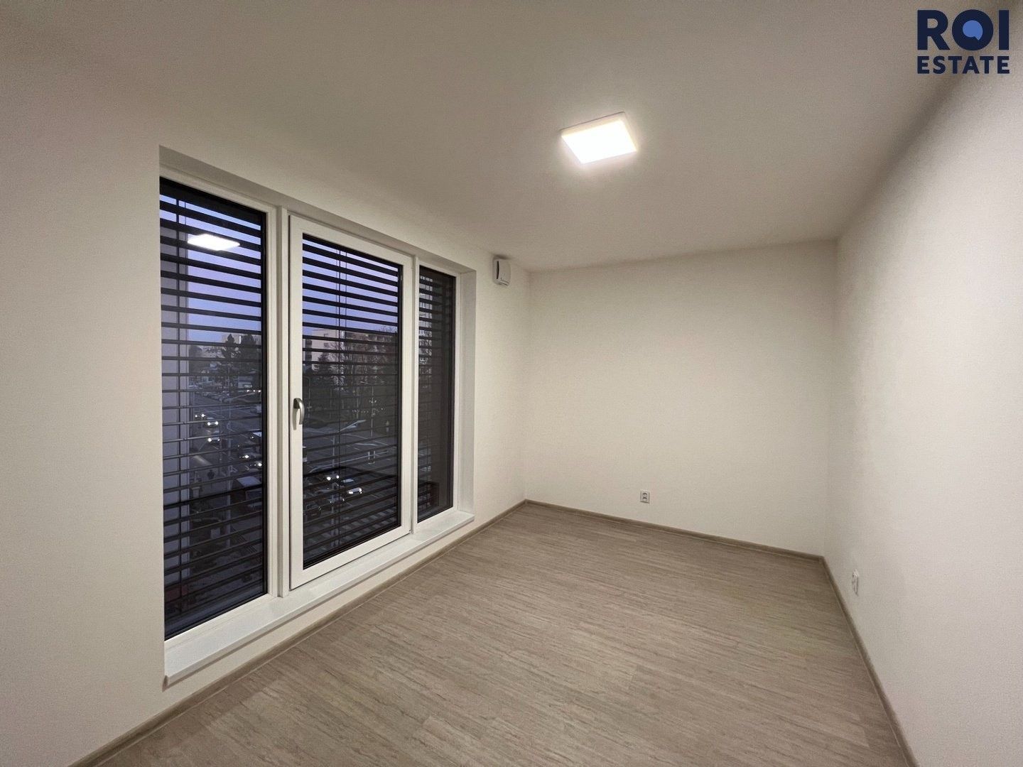 Pronájem bytu 2+kk 51 m² - foto 7