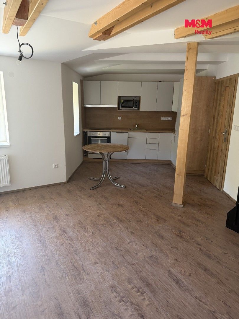 Pronájem bytu 2+kk 59 m² - foto 3